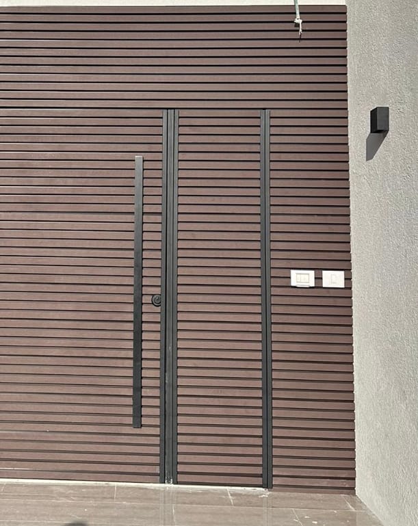 WhatsApp Image 2025-10-27 at 22.35.00