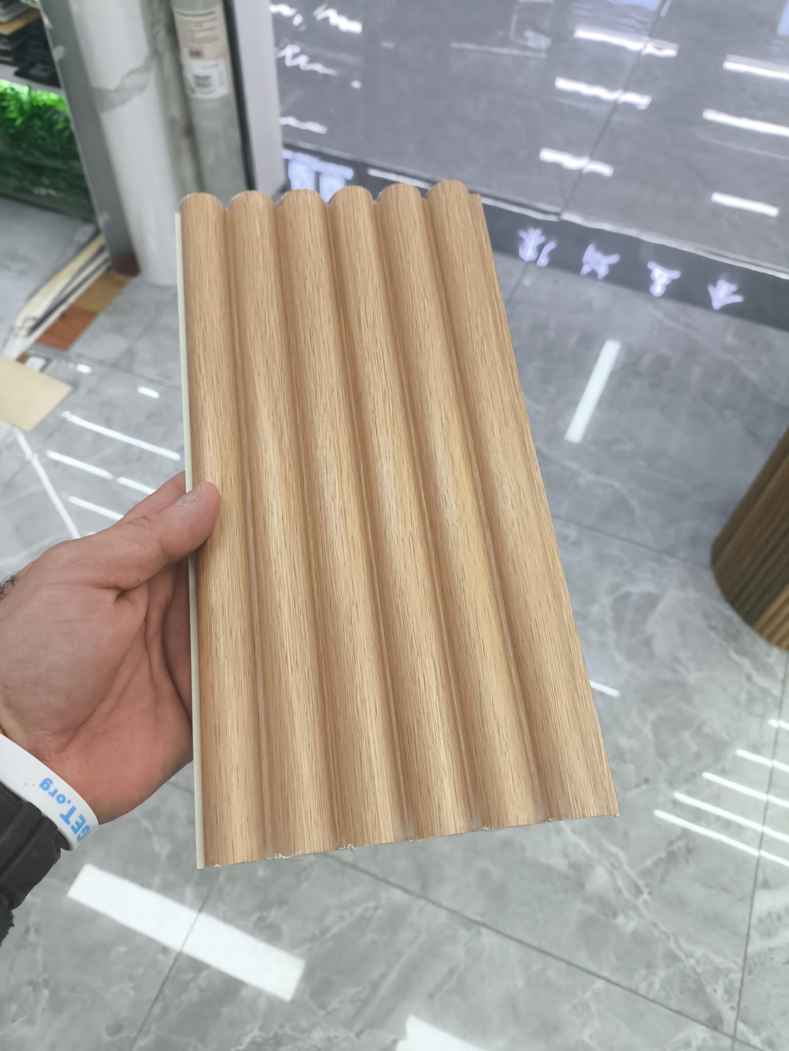 WhatsApp Image 2025-11-08 at 19.13.52 (2)