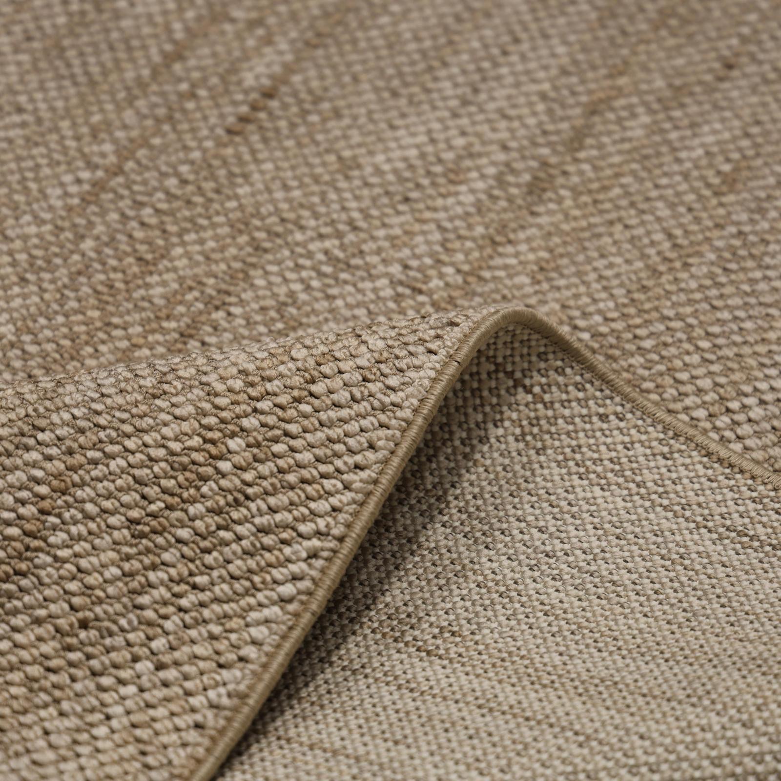 8373a990-33b3-444d-9e0d-1d49544c6c83